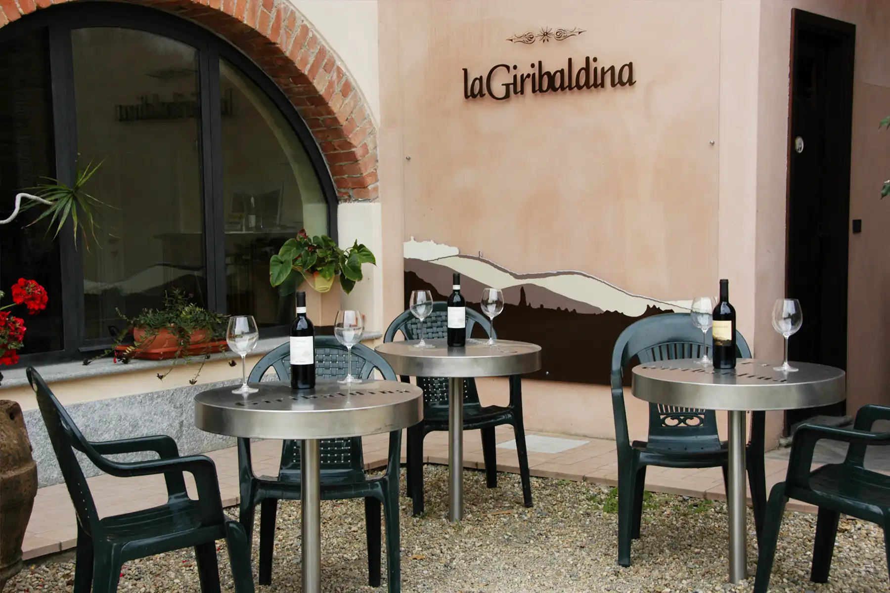 Italian wine tastings at La Giribaldina in Calamandrana, Piedmont